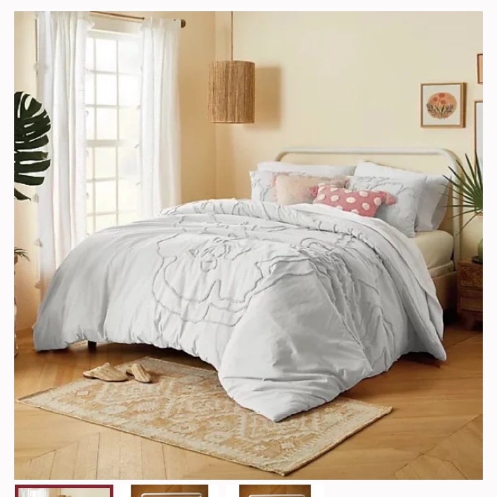 Wild Sage Grey Twin XL Comforter and 1 Sham